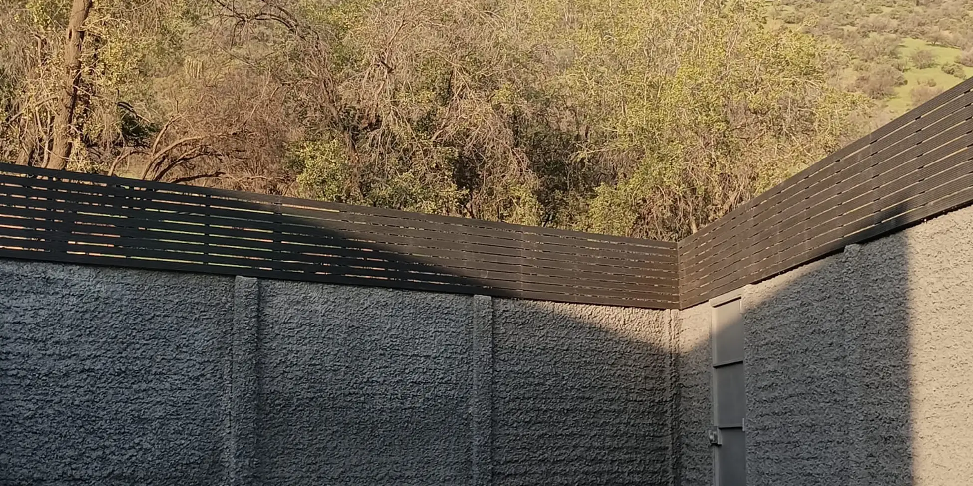 Corta Vista Sobre Muro Deck-WPC